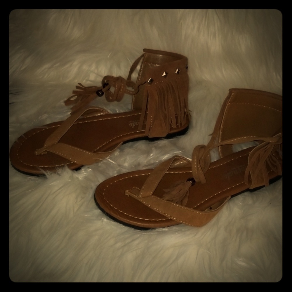 Fringe sandal with ankle wrap tie